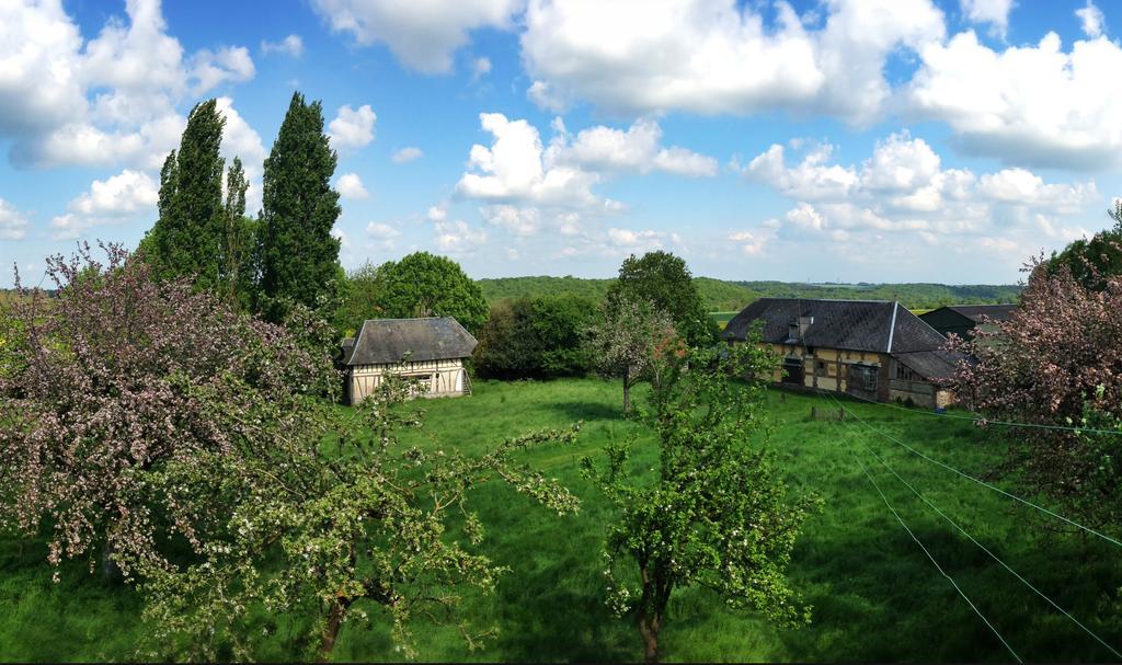 Le Petit Manoir De La Vernelle Bed & Breakfast Fourmetot Room photo